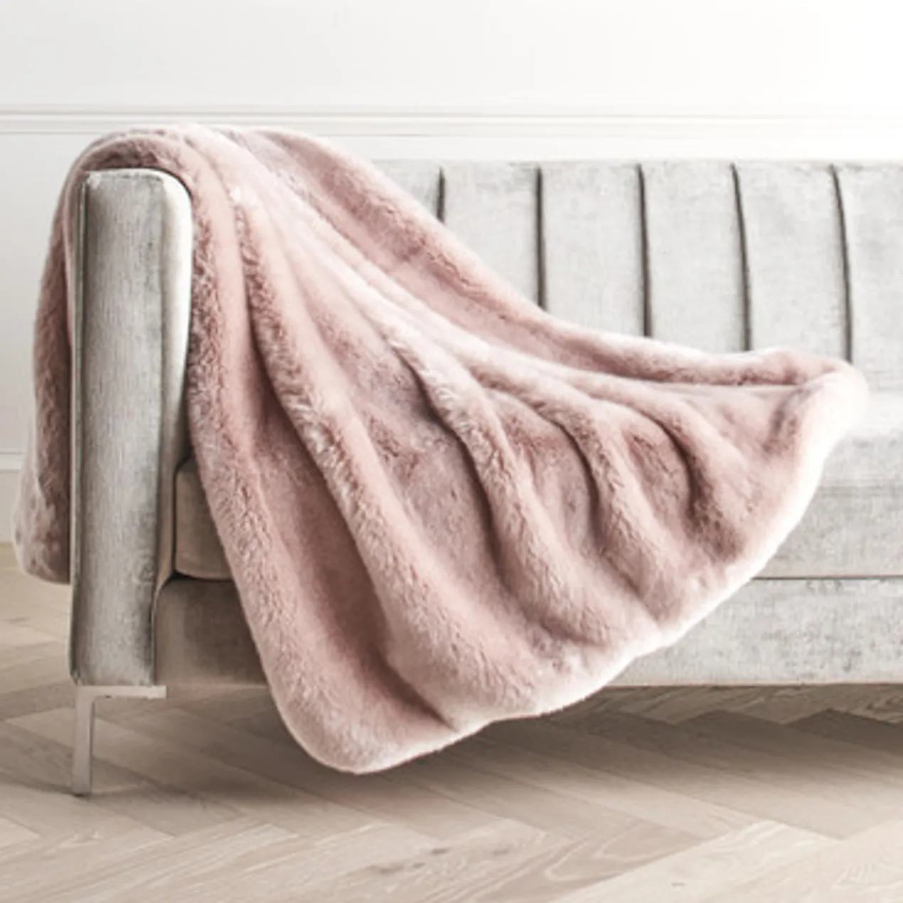 Bijou Throw - Blush