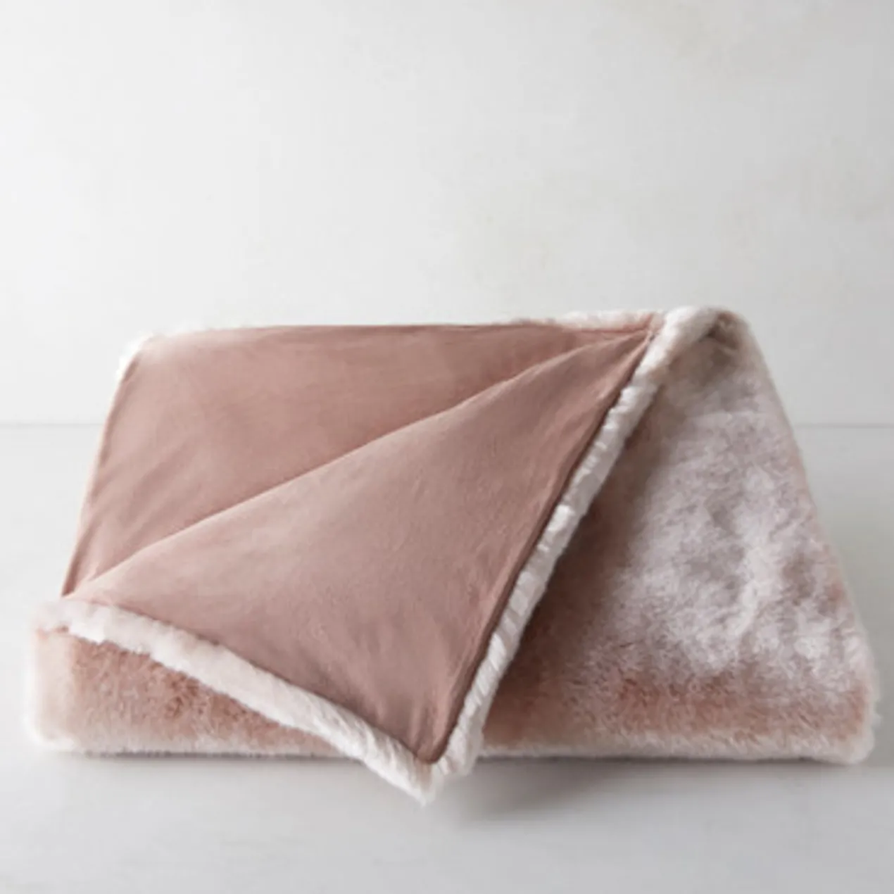Bijou Throw - Blush