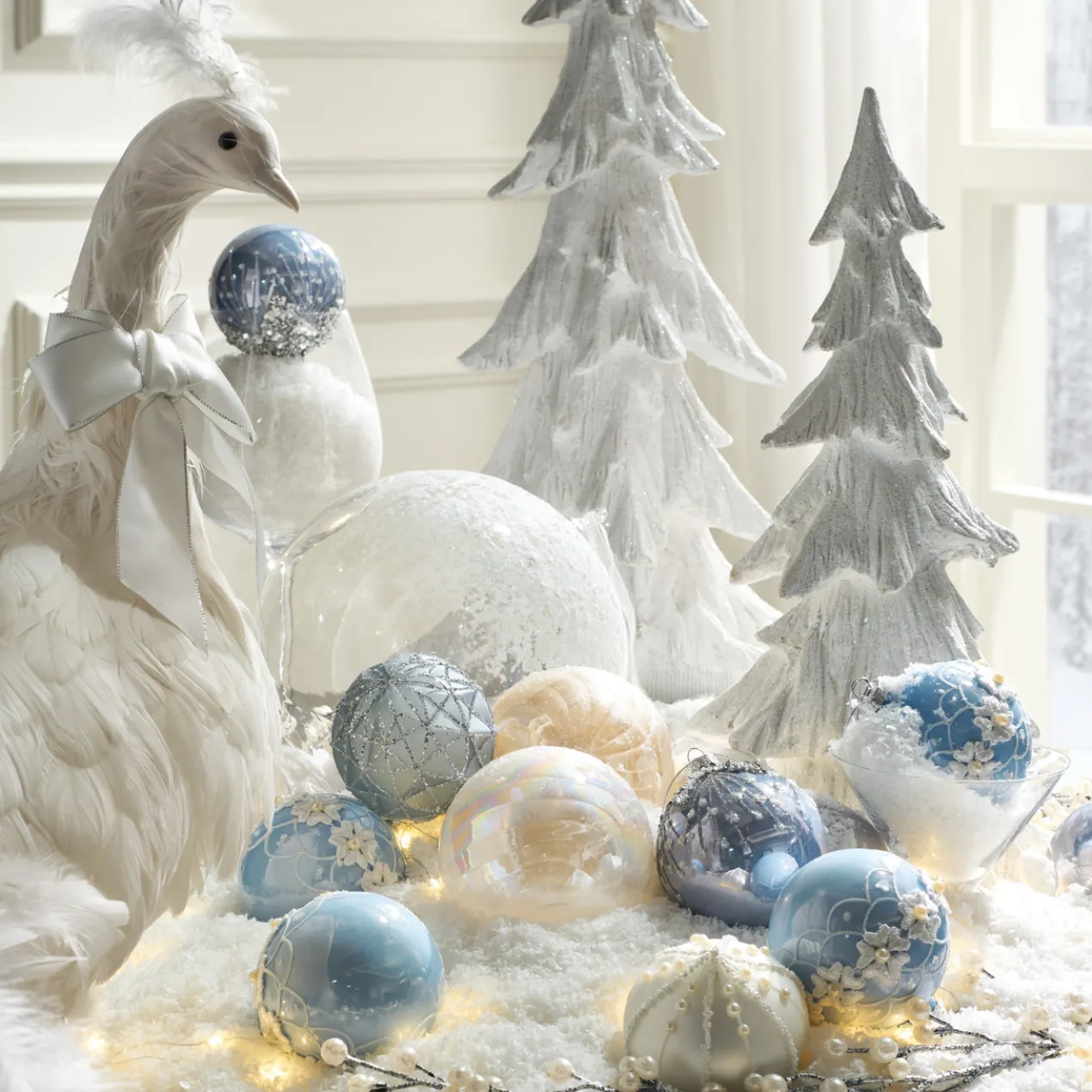 3D Floral Ornament - Set of 4