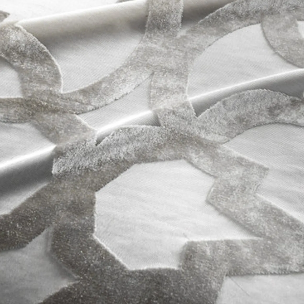 Edessa Bedding - Silver