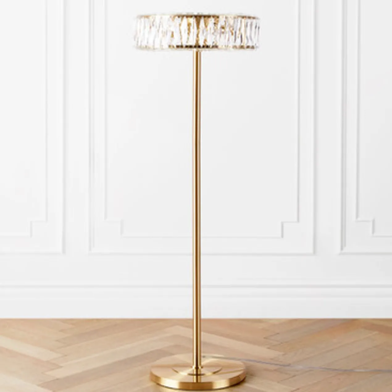 Gleam Floor Lamp