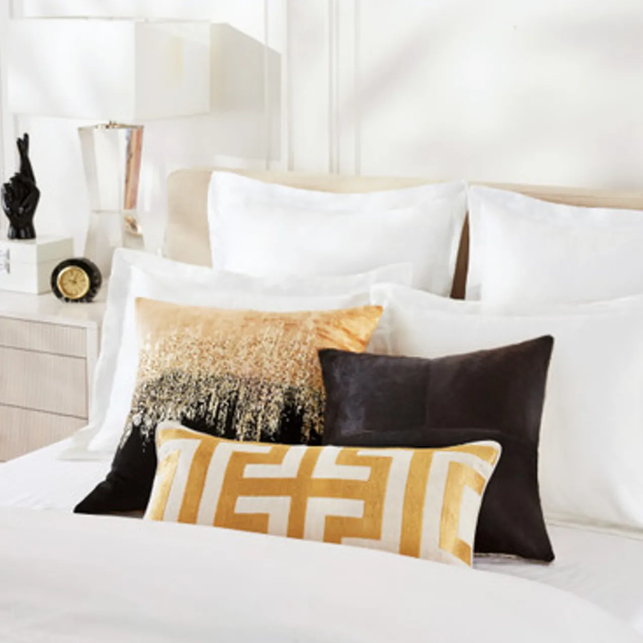 Joie De Vivre Pillow 22" - Gold/Black