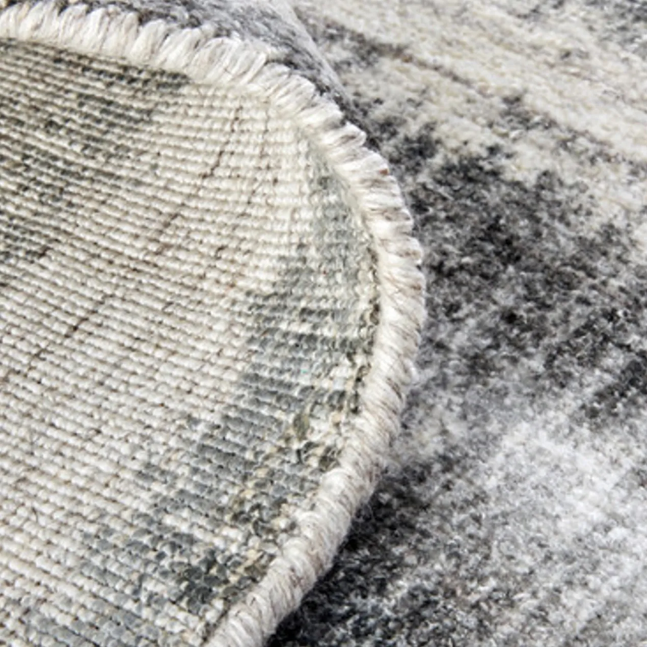 Macondray Rug - Charcoal