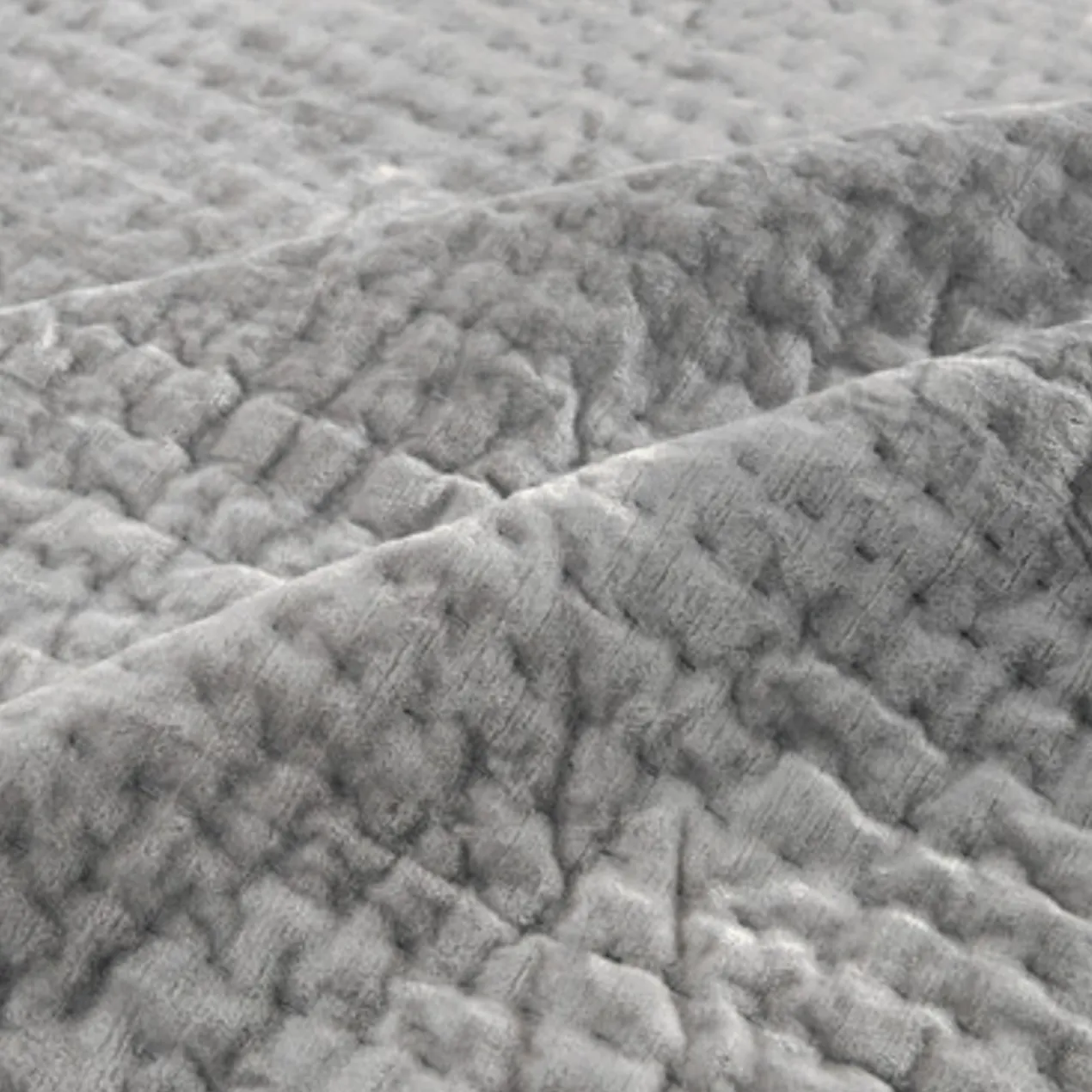 Mardon Velvet Bedding - Silver