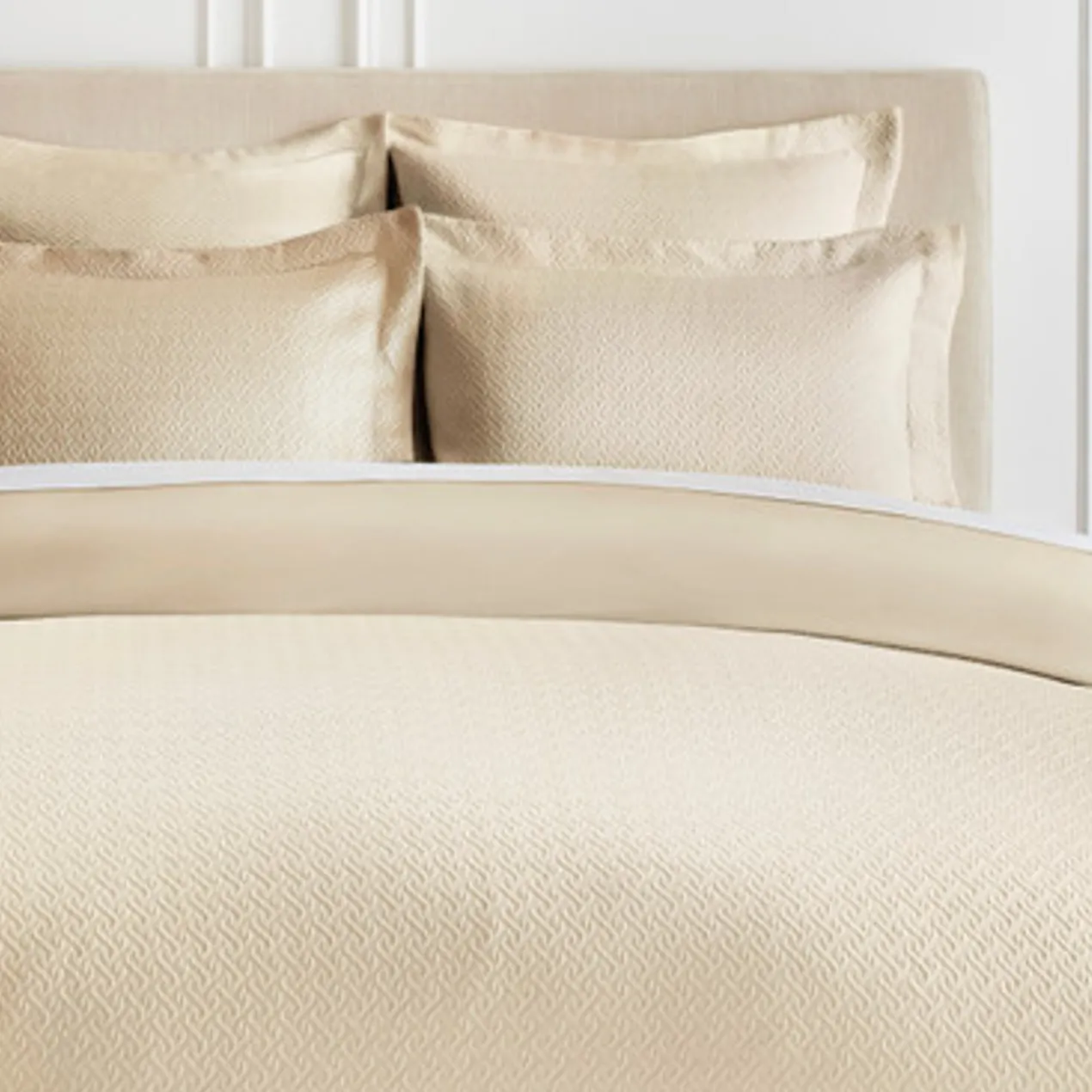 Marlowe Bedding - Gold