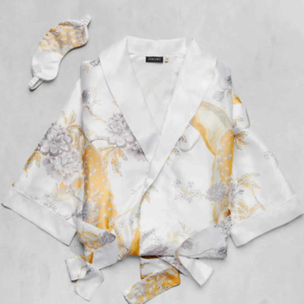 Pavo Robe Set - Gold