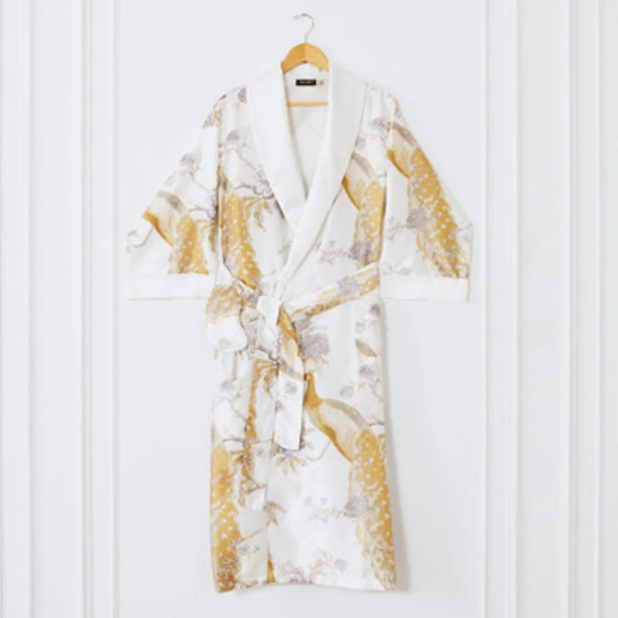 Pavo Robe Set - Gold