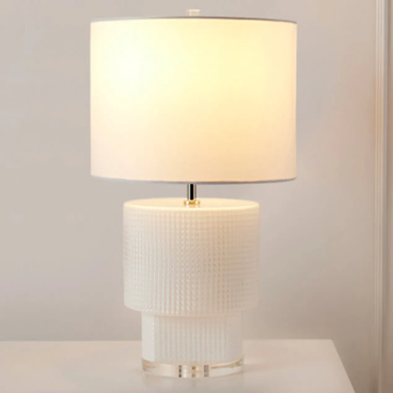 Quinn Table Lamp